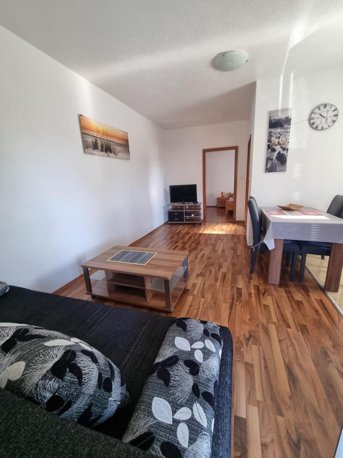 Ferienwohnung Santoni Vir Exterior foto