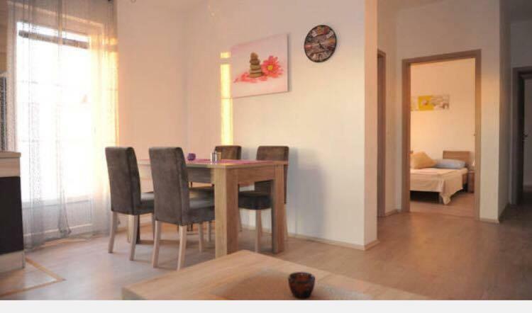 Ferienwohnung Santoni Vir Exterior foto